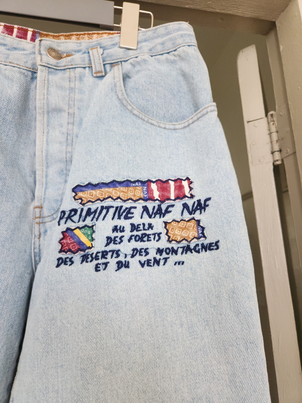 NAF NAF Light Blue Wide-Leg Jeans with Multicolor Embroidered Patches
